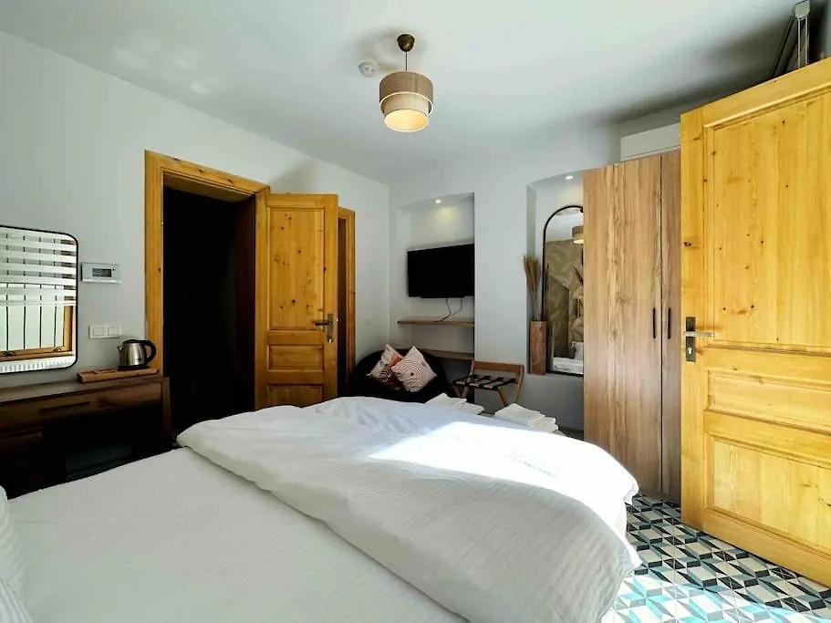 Refurbished Triplex In Taksim Villa Istanbul Turkey
