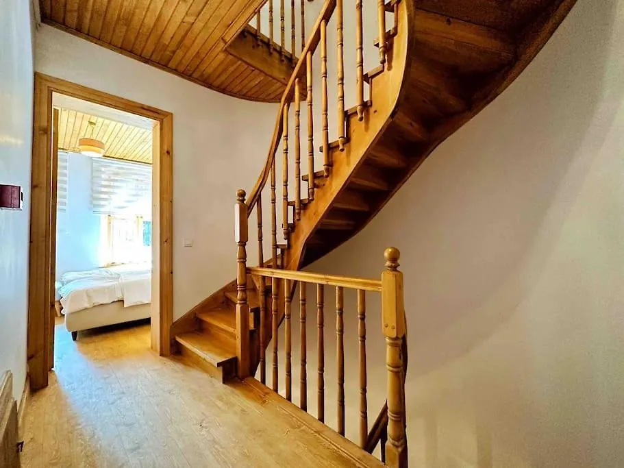 Refurbished Triplex In Taksim Villa Istanbul Holiday home