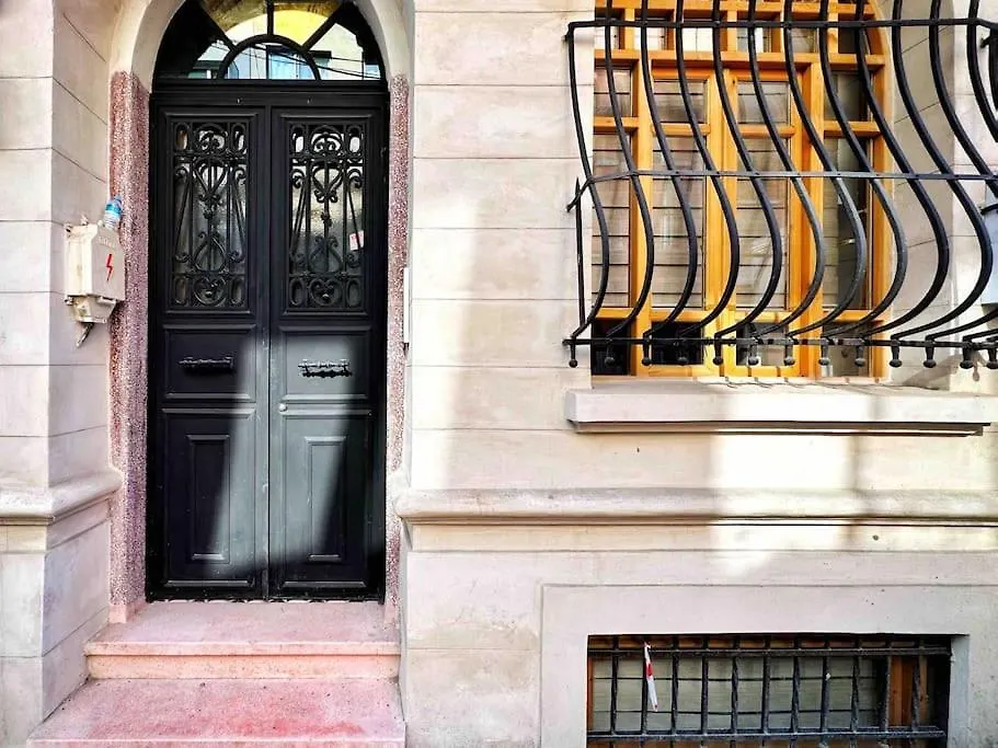 Refurbished Triplex In Taksim Villa Istanbul Holiday home